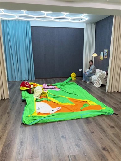 It’s the tiny “wow” moments that make home feel warm. #trendingkidstoys #modernbouncehouse #kidsparty #bouncers #kidstoys #kidsfun #weekendfun #usa_tiktok #giftideas #bouncehouses #hottoys #birthdaygift #indoorplayground #doctordolphin #bouncehouse #jumpingcastle #fyp