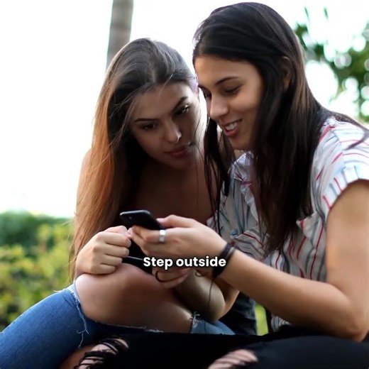 Pop, Discover, Connect!