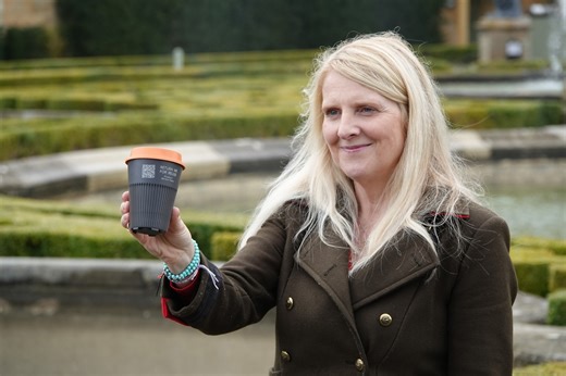 Can Smart Cups Reduce Plastic Pollution?