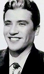 ENTRE COPA Y COPA - Miguel Aceves Mejía - LETRAS.COM