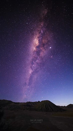 Timelapse of Milky Way from Indonesia #milkyway #space #nature #galaxy #mountbromo #java #aw HA75570 | HAWI Studios