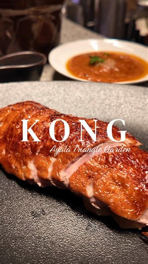 Kong is the newest Asian inspired restaurant in the Metro offering a hip and vibrant setting perfect for a casual date night or a night out with friends. They offer different menus for lunch and dinner and both are must trys! They also have a private room which is able to accommodate 16 people, with minimum spend of 40k. Watch until the end for the complete menu 😋 #fyp #kongmakati #noodles #foodie #foodiephilippines