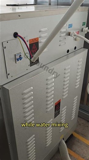 This coin-operated washing machine delivers outstanding energy efficiency and high