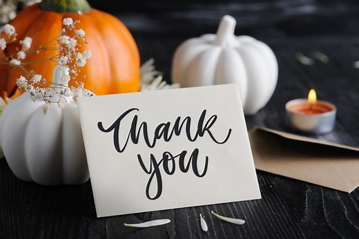 20 Simple Ways to Give Back This Thanksgiving  | LoveToKnow