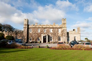 Tregenna Castle: Where is the G7 venue and how much does it cost to stay?