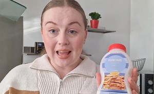 I tried to make pancakes using this simple hack - and it's foolproof
