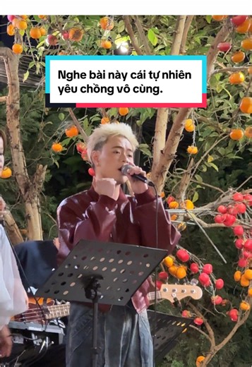 Nghe bài này cái tự nhiên yêu chồng vô cùng. #liveacoustic #acousticthuduc #50namvesau