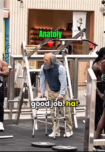 Anatoly old man prank #viral #fypage #anatoly #gym #anatolyprank