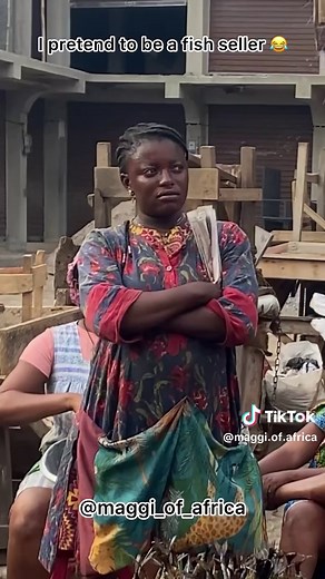 Pretending to Be a Fish Seller – Hilarious Moments 😂
