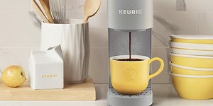 These Gourmet Hot Chocolate Makers Will Brew The *Creamiest* Cocoa Ever