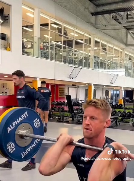 Adelaide Crows in the Gym #adelaidecrows #aflplayers #hottestaflplayers #workout #adelaidecrowsfc