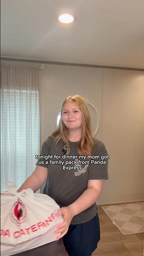 Panda Express family pack! #dinnerideas #motherdaughter #familymeals #dinnertime