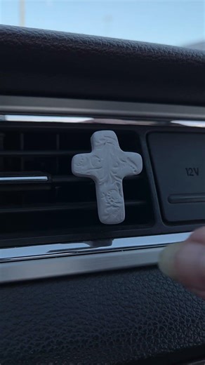 New Car Vent Cross Diffusers. 3 Colors! #clayprojects #essentialoils