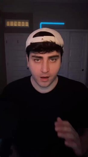 She’s Still Doing This 😳