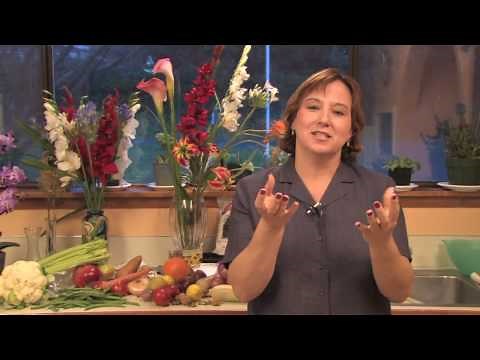 Gardening Tips : How to Prune Beefsteak Tomatoes