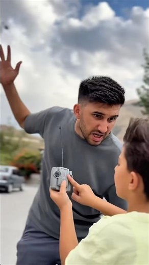 Kid stops everything with magic remote 😱❤️👻#shorst