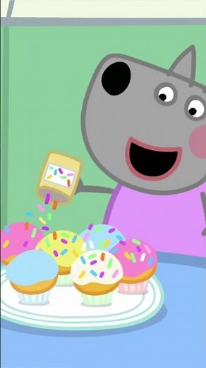 Peppa Pig & Friends Make Cupcakes and Jelly! 🧁 #peppapig #shorts