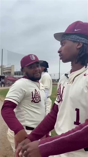 MICD UP GAMEDAYYYYY #1 !!!!!!! 😊😊💪💪💪🫣 part twooooo cominggg On the road soon…. #homegame #baseballtiktoks #micdup #huntsvillealabama