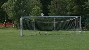 'How Hard Can It Be' to toss trick frisbee shots?