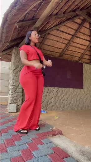 Gqom Dance Moves 🍑🔥💃🏽🔥🍑 SUBSCRIBE for more