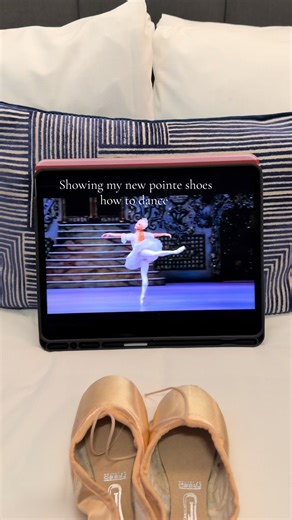 New Freed Pointe Shoes: Dancing with Style