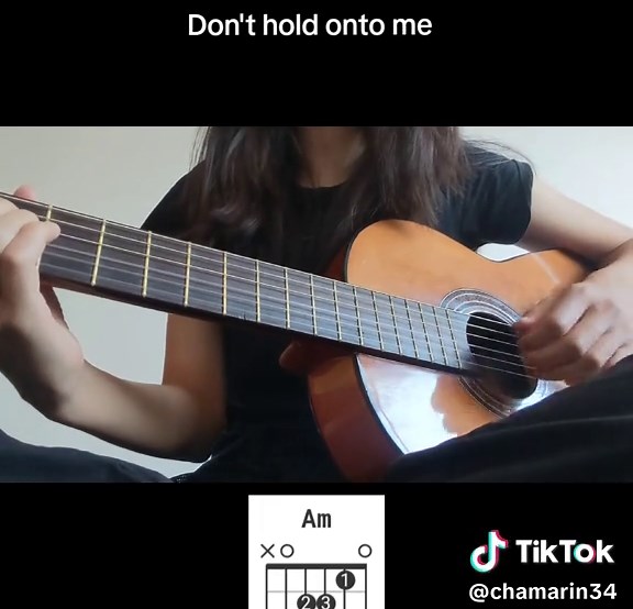 Black holes - The warning (guitar cover) y Happy Pau day @The Warning @Paulina Villarreal #thewarning #paulinavillarreal #danielavillarreal #alejandravillarreal #blackholes #guitarcover #thewarningrockband #rockband #fyp #paratii