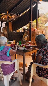 ✨En algunas comunidades alrededor de nuestro #Acapulco podemos encontrar tradiciones ancestrales de nuestra #Gastronomia. #DeAcapulcoparaelMundo 🌴🌎🌴 | De Acapulco Para El Mundo