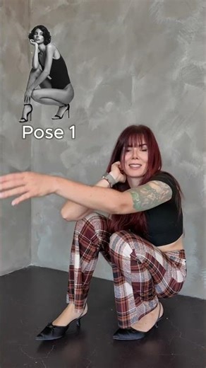 Is it a compost or is it just a beautiful Model?✨ #howtopose #posing