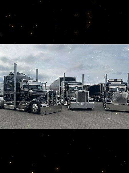 #fyp #tictok #kenworth #peterbilt #w900 #389 #379 #largecar #westcoast #toronto #cali #trucklife #drivermakhma #transport #legacy #oldschool #18wheeler #perfection #pride #ride #reefer #dryvan #custom @gagansivia.389