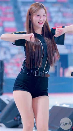 하트엔딩🧡 Up! 아웃송 김해리 치어리더 金海莉 Kim Hae-Ri cheerleader ktwiz