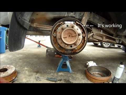 How to fix parking brake Toyota