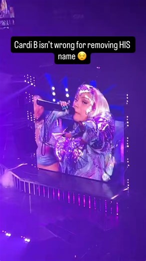 Cardi made sure she is NOT messing up and saying that man’s name again 😂😂
