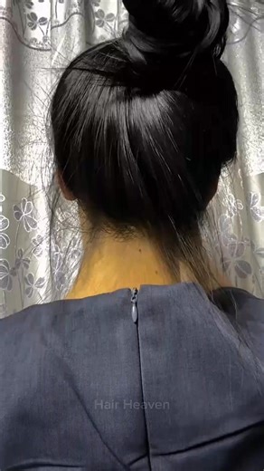 #shinyhair #hairfetish #hairgoals #HairPlay #verylonghair | Hair Heaven
