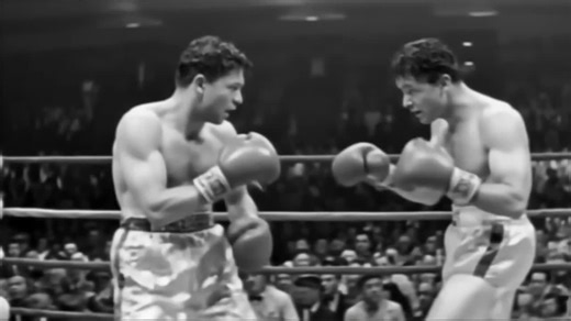 1920s boxing match, remastered in HD 1920s boxing match, remastered in HD