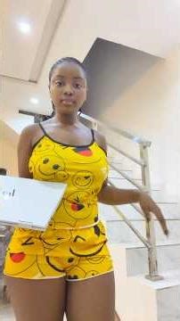 I don Dey get money o. See my laptop 🙈