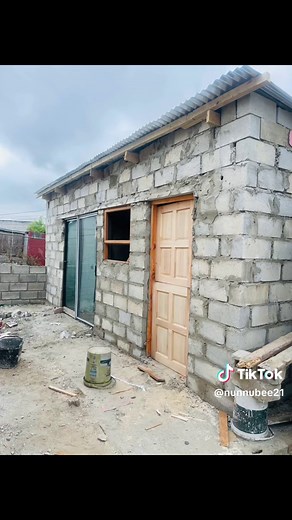 #cashbuild @Cashbuild Amandwendwe bendiwa lindele this year sewefikile kum 🥳🥳🥳🥳🥳🥹🥹🙏Owww bethuna bekungekho Lula 💔i ve been saving almost a year for ezi flats ndancama groove , special se weave and mpahla 😭😭 , December wonke iam pushing ba zide zenzeke ezi flats I didn’t even buy my self impahla ngo december since ndizazi ndifuna ntoni and imaphla ne nwele azibaleki ndazixelela nje lonto 🥲bekungekho lula tuuu bethuna wec uphinde benabazali abangekho supportive 💔 eleke nto ndiyenzayo