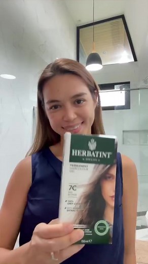 Embrace your individuality and radiate confidence with our high-quality haircolor Products! 🫶🏼 #herbatint #haircolor #vegetal #organic #beauty #healthyoptionsph