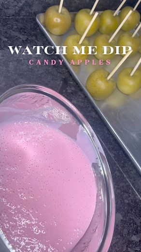 Cotton candy flavored candy apples 💞! | Treats by Journey