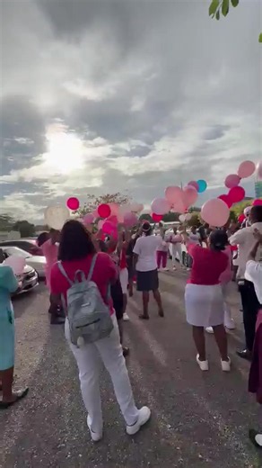 May Pen Hospital Balloon Release In Honor of survivours, memory of love ones, and in supoort of those still fighting#breastcancerawareness💕