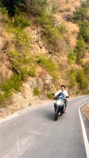 Yamaha R15 v4 M speed (g g #topspeed #Race #superbike #shots