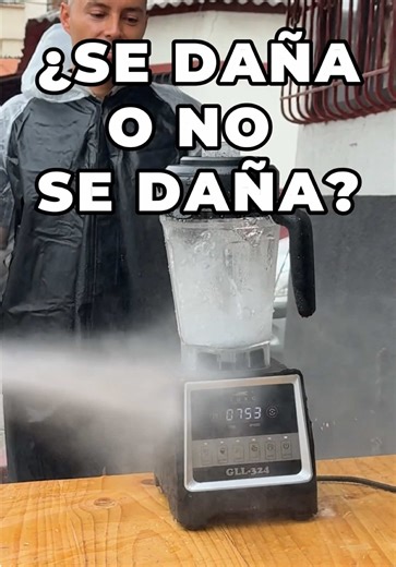 Licuadora GLL 324: Potencia y Resistencia para Negocios