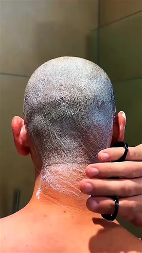 Effective Shaving Hacks for Men's Grooming