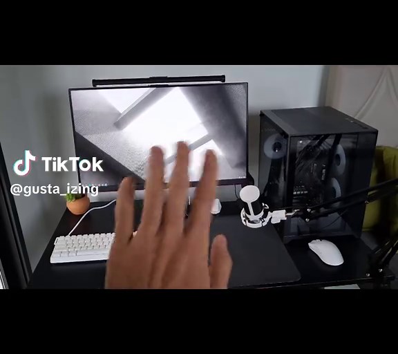 Transform Your Workspace: New Desk Setup Reveal