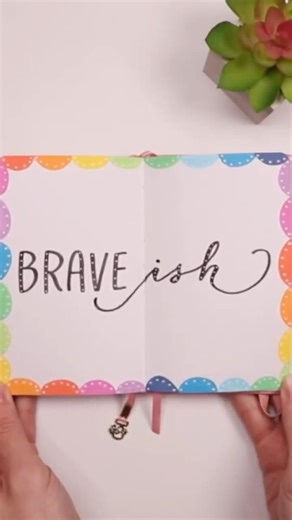 Easy Border Idea for Your Journal! ✨ #handlettering #acrylicmarker #mindfuljournaling