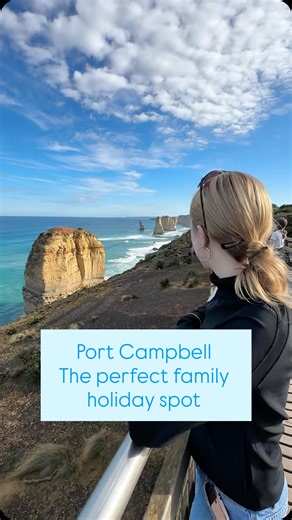 ✨ Port Campbell – the ultimate family holiday destination ✨ We put together the perfect family getaway itinerary along the Great Ocean Road… and it truly has it all! 🌊 Stay: Southern Ocean Motor Inn – brand new foreshore villas just steps from the bay See: The 12 Apostles & Loch Ard Gorge Walk: The Discovery Walk – family friendly cliffside trail with epic views Eat: Pub meals at Port Campbell Hotel local produce at REAL Pizza Day Trip: E-bikes in Timboon to the historic Trestle Bridge, then sc
