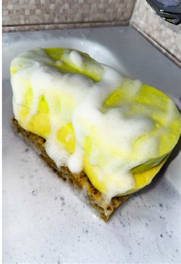 Relaxing ASMR Cleaning Experience