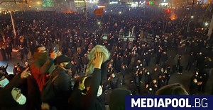 Протестиращите в Иран не се уплашиха, че са обявени за "враг Божий" - Mediapool.bg