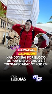 376K views · 4.6K reactions | O cantor Xanddy resolveu curtir o bloco como folião neste Carnaval e acabou sendo “desmascarado” por policiais durante revista para usar o banheiro. Com uma fantasia inspirada na série “La Casa de Papel”, o artista aproveitou o bloco da Ivete na última terça-feira (4/3) em Salvador. SAIBA MAIS NO LINK DA BIO OU NOS STORIES!  Leia a matéria completa no portalleodias.com | Leo Dias | Facebook