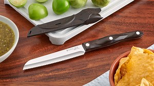 Santoku-Style Trimmer | Utlity Kitchen Knives by Cutco