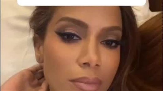 Anitta rejeita comparações com Luísa Sonza